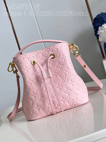 Louis Vuitton LV Néonoé BB Pink 20 x 20 x 13 cm