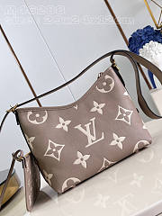 Louis Vuitton LV Carryall PM Grey Cream 29x24x12cm - 4