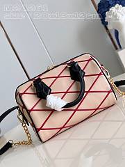 Louis Vuitton LV Speedy Bandoulière 20 Beige Red 20.5 x 13.5 x 12 cm - 4