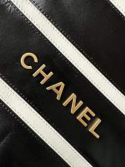 Chanel 22 Large Handbag Black White 39x42x8cm - 5