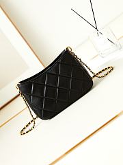 Chanel 24S Hobo Black Bag 13x18x7cm - 2