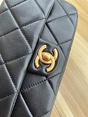 Chanel 24s Small Flap Bag Black Lambskin 20.5x13x6.5cm - 6