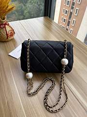 Chanel 24s Small Flap Bag Black Lambskin 20.5x13x6.5cm - 3