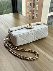 Chanel 24s Small Flap Bag White Lambskin 20.5x13x6.5cm - 2