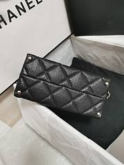 Chanel Box Bag Calfskin Gold Black 21x16x9.5cm - 3