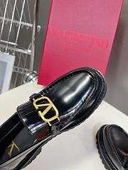 Valentino Garavani VLogo Medallion Leather Loafers - 2