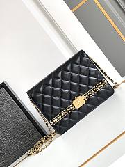 Chanel Flap Bag Black Lambskin Gold 18.5x14.5cm - 1