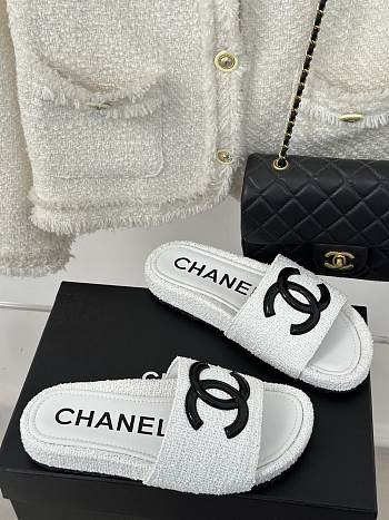 Chanel White Slides 05