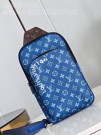 Louis Vuitton LV Avenue Slingbag NM Atlantic Blue 31x20x7cm