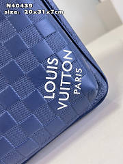 Louis Vuitton LV Avenue Slingbag NM Blue 31x20x7cm - 5