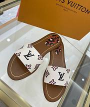 Louis Vuitton LV White Slides - 3