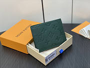 Louis Vuitton LV Multiple Green Wallet 11.5 x 9 x 1.5 cm - 3