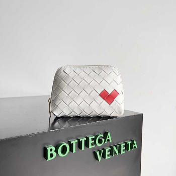 Bottega Veneta Intrecciato Beauty Pouch White 16.5x10.5x9cm