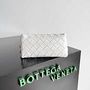 Bottega Veneta Intrecciato Beauty Pouch White 16.5x10.5x9cm - 4