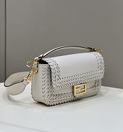 Fendi Baguette Bag Shoulder Bag White 27x15x6cm - 3