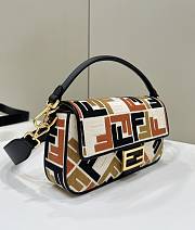 Fendi Baguette Multicolor Canvas Bag FF 27x15x6cm - 3