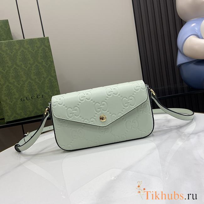 Gucci GG Super Mini Shoulder Bag Green 21x13.5x3cm - 1