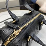 Gucci GG Super Mini Top Handle Bag Black 16x11x9cm - 2