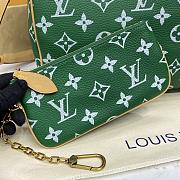 Louis Vuitton LV Speedy P9 Bandoulière 40 Green 40 x 26 x 23 cm - 3