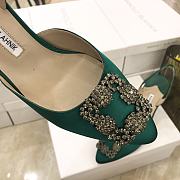 Manolo Blahnik Hangisi Slingback Pumps Green Heel 7cm - 3