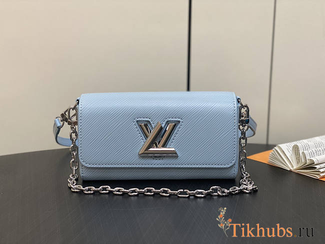 Louis Vuitton LV Twist West Pochette Blue 19 x 10.5 x 6.5 cm - 1