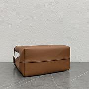 Celine Medium Cabas Cuir Triomphe Tan 54x29.5x15cm - 2