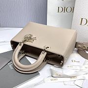 Dior Medium Lady D-Sire Bag Powder Beige Bull 30 x 20 x 13 cm - 4