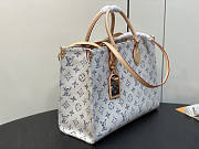 Louis Vuitton LV OnTheGo MM Multicolor Beige 35x27x14cm - 4