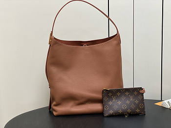 Louis Vuitton LV Low Key Hobo MM Cognac Brown 31 x 35 x 18 cm