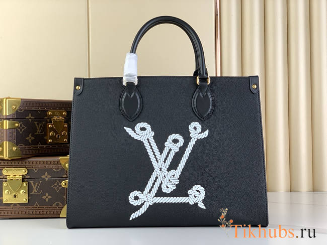 Louis Vuitton LV OnTheGo MM Navy Blue Calfskin 35 x 27 x 14 cm - 1