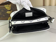 Louis Vuitton LV Alpha G65 White 11 x 18.5 x 6.5 cm - 6