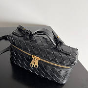 Bottega Veneta Vanity Case Crossbody Bag Black 22x12.5x5cm - 2