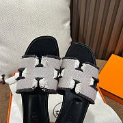 Hermes Oran Black White Slides - 3