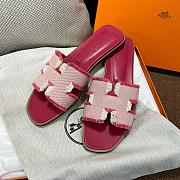 Hermes Oran Pink Slides - 4