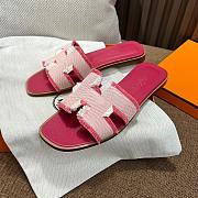 Hermes Oran Pink Slides - 2