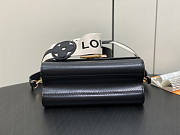 Louis Vuitton LV Twist MM Black Epi Smooth 23 x 17 x 9.5 cm - 3