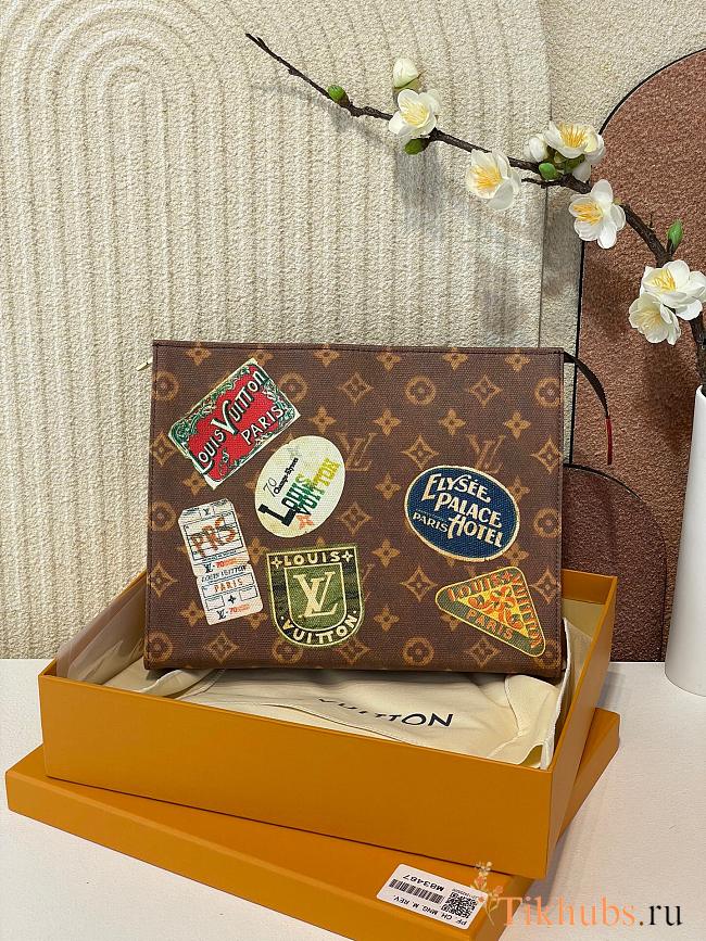 Louis Vuitton LV Toilet Pouch Other Monogram Canvas 20 x 25 x 5.5 cm - 1