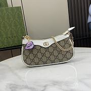 Gucci GG Super Mini Shoulder Bag With Charm 19x10x3cm - 1