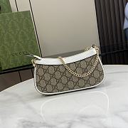 Gucci GG Super Mini Shoulder Bag With Charm 19x10x3cm - 4