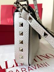 Valentino Garavani Rockstud White Bag 19x13.5x3cm - 4