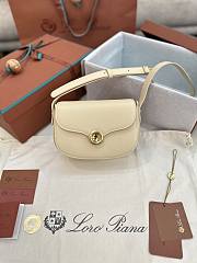 Loro Piana White Shoulder Bag 18cm - 1