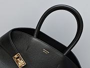 Ferragamo Black Hug Leather Handbag 31.5x19x22cm - 4