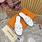 Louis Vuitton LV Isola Flat Mule White - 1