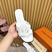 Louis Vuitton LV Isola Flat Mule White - 3