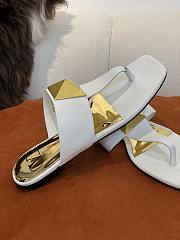 Valentino Garavani Rockstud Flat Sandals White - 4