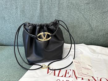 Valentino Vlogo Pouf Black Leather Small Bucket Bag 23x19x14cm