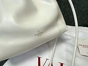 Valentino Vlogo Pouf White Leather Small Bucket Bag 23x19x14cm - 5