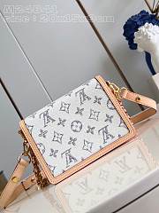 Louis Vuitton LV Mini Dauphine Multicolor Beige 20 x 15 x 9 cm - 3