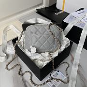 Chanel Clutch With Chain Caviar Grey 16x11x2.5cm - 3