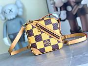 Louis Vuitton LV Chess Messenger Yellow Bag 24 x 24 x 8 cm - 2